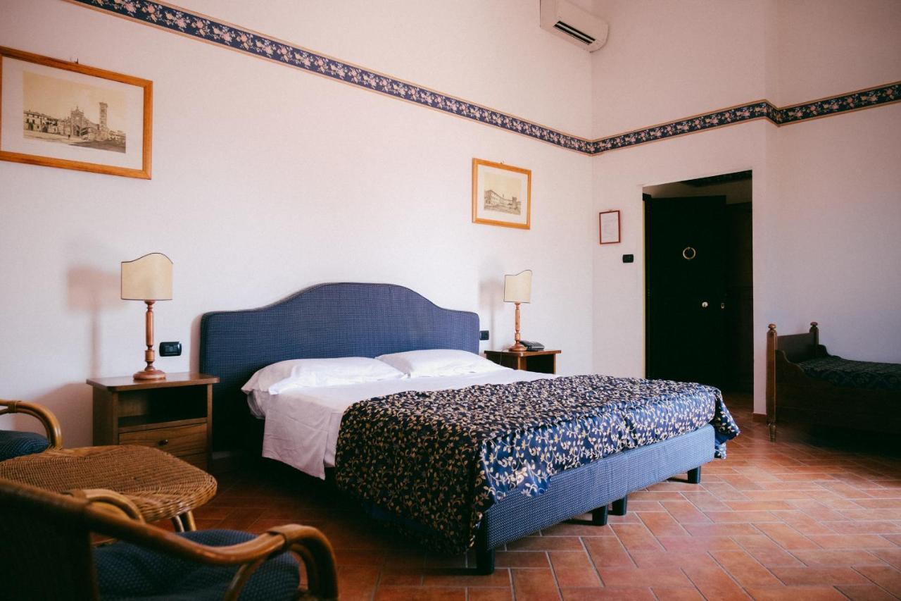 Fattoria Degli Usignoli Guest House San Donato in Fronzano Екстериор снимка