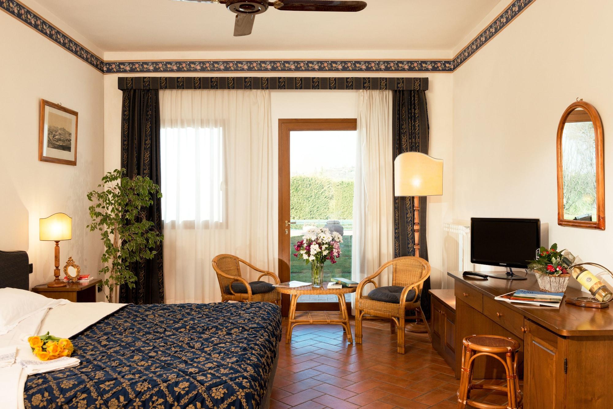 Fattoria Degli Usignoli Guest House San Donato in Fronzano Екстериор снимка