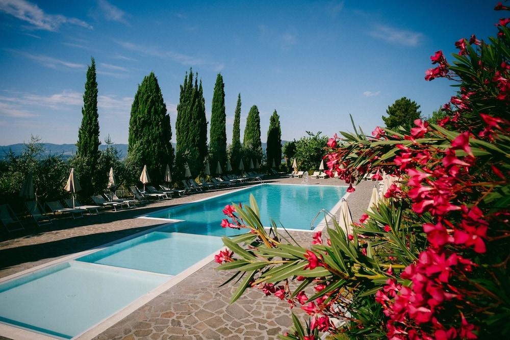 Fattoria Degli Usignoli Guest House San Donato in Fronzano Екстериор снимка