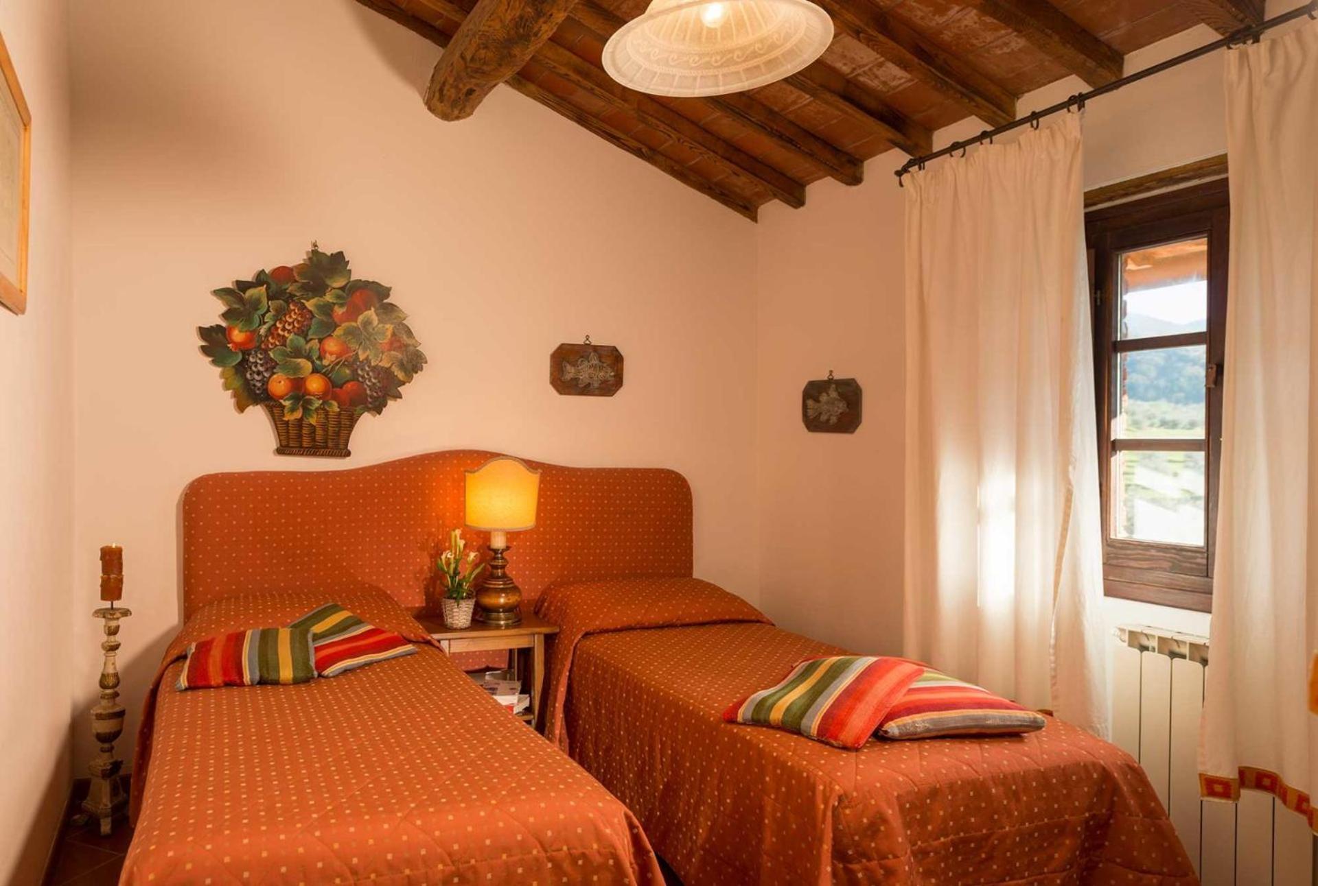 Fattoria Degli Usignoli Guest House San Donato in Fronzano Екстериор снимка