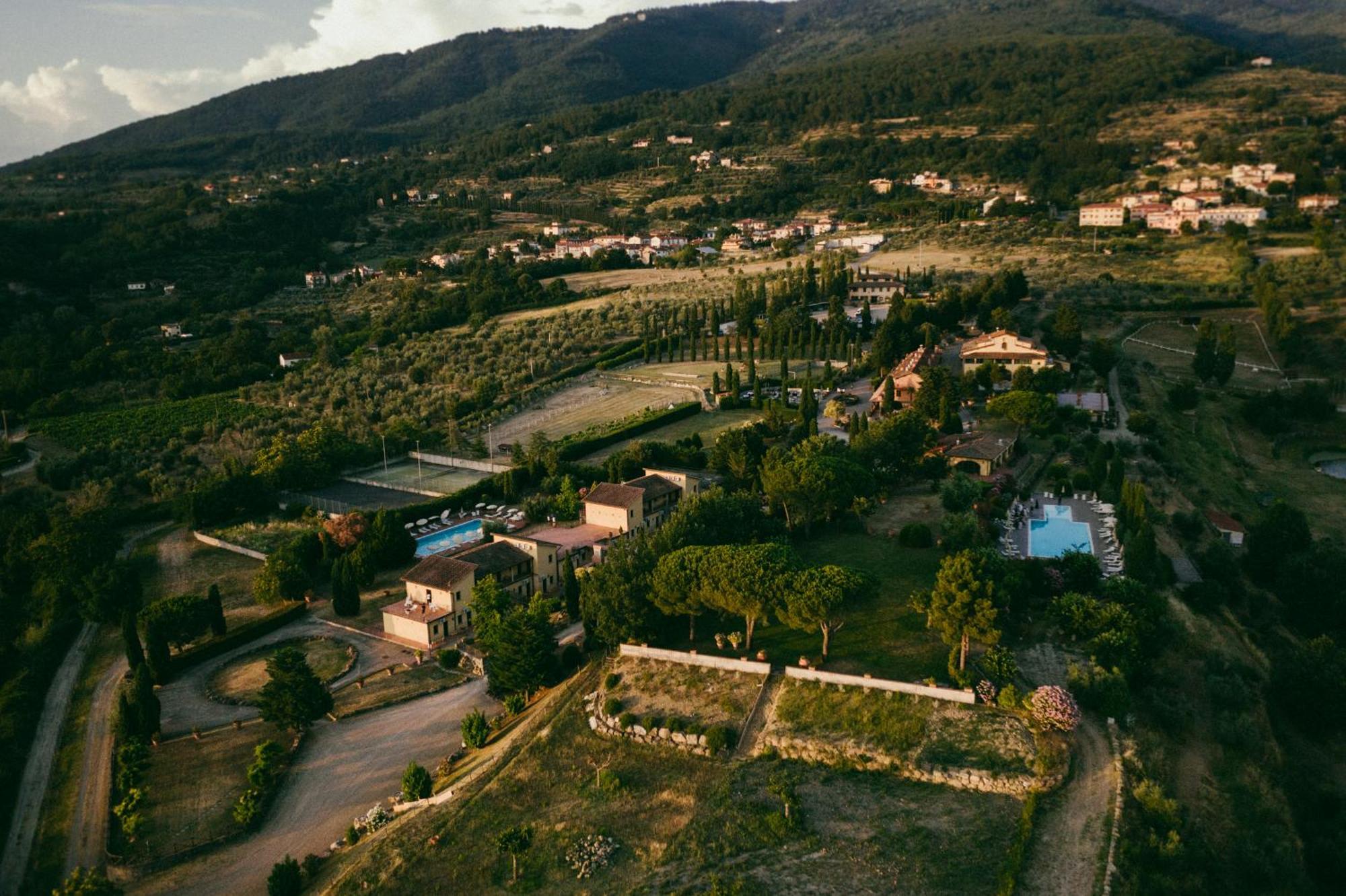 Fattoria Degli Usignoli Guest House San Donato in Fronzano Екстериор снимка